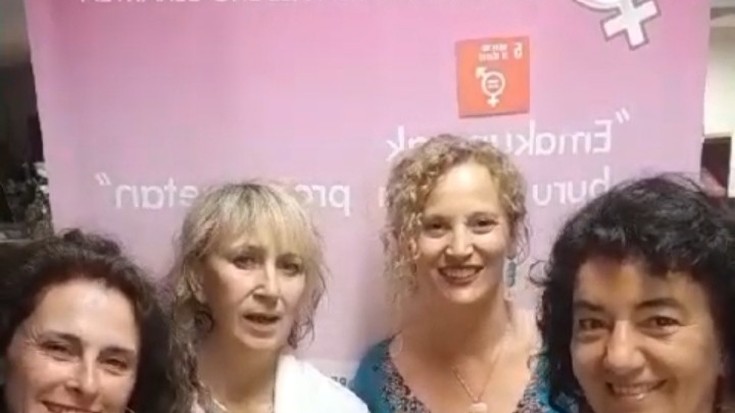 Indarkeria matxistaren biktimak lagunduz ospatuko du Gaurko Andreak elkarteak bere 15. urtemuga 