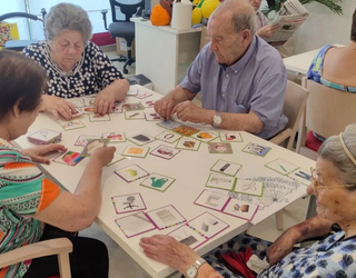 Pazko Astearekin batera, Irungo adinekoentzako espazioetan apirileko jarduerei hasiera emango zaie