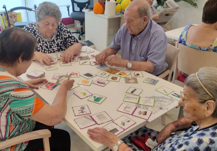 Pazko Astearekin batera, Irungo adinekoentzako espazioetan apirileko jarduerei hasiera emango zaie