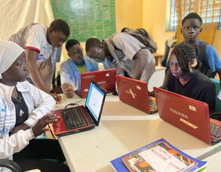 Mugarik gabeko ikasgelak