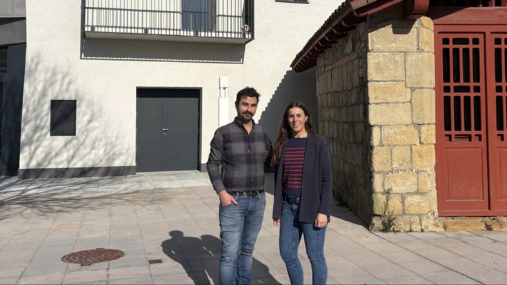 Gaztelekuaren behin-behineko egoera luzeegi joan dela uste du EAJk