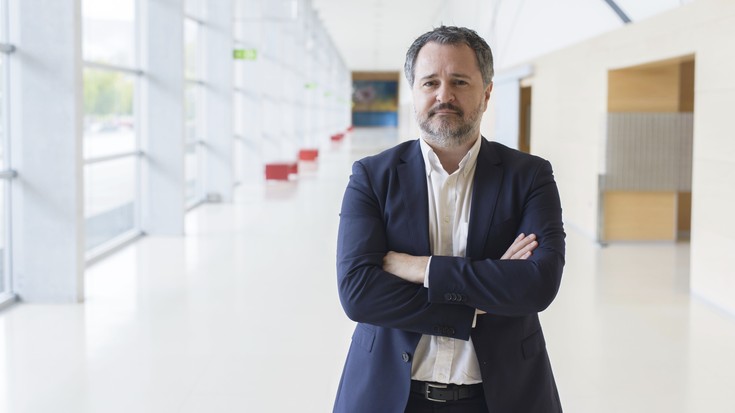 Ander Sarratea: «Jarduera eklektikoa izan du Ficobak aurten, gastronomiatik industriara, eta kultur hitzordu asko ere»