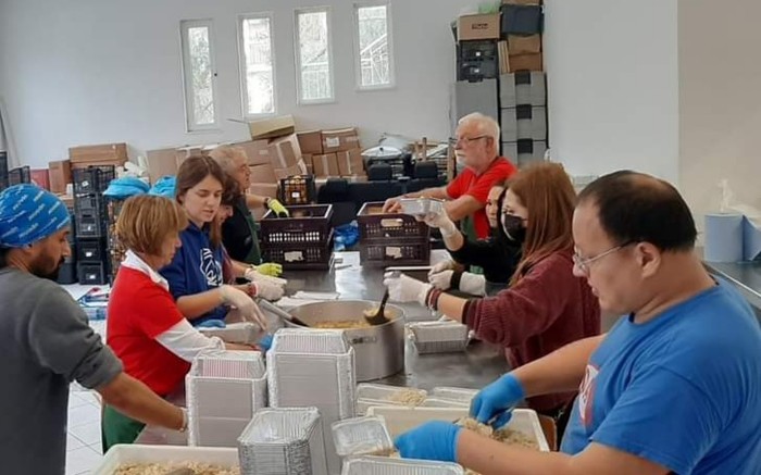 Zaporeak-ek ahanzturaren kontrako elikagai bilketa egingo du asteburuan Lesbosera bidaltzeko