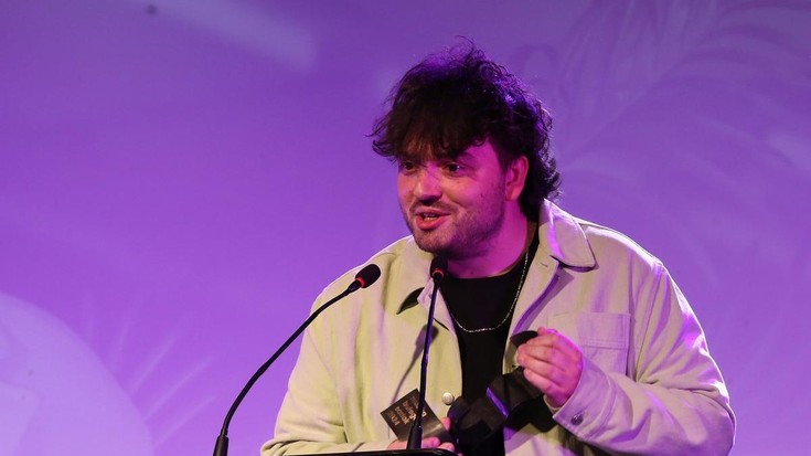 Jokin Pinatxo beratarrak Gaztea saria jaso du