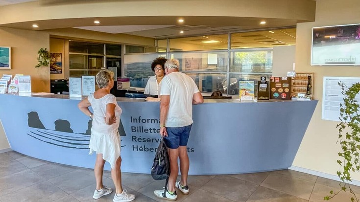 Apartamendu turistikoei neurria hartzen hasita, bisitarien kopurua %16 bat apaldu da Hendaian