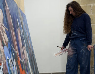 Itsas urdinaren argietan murgiltzera gonbidatzen gaitu Naiara Goikoetxeak bere proiektu berrian