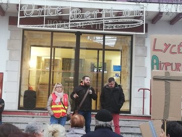 Erretreta sistemaren erreformaren kontrako mobilizazioekin jarraitzen dute Ipar Euskal Herrian