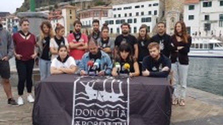 Donostiako Piraten mugimenduak, Aste Nagusi Pirata kolokan dagoela adierazi du, Eusko Jaurlaritzak exigitzen dituen eskakizunak gehiegizkoak direlako.