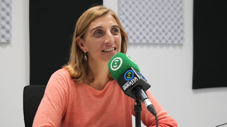 Kontratazio publikoetan berdintasun klausulak aplikatu ditzala exijitu dio EH Bilduk udal gobernuari