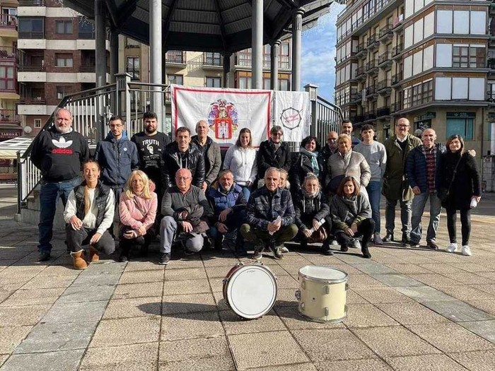Alardean nahi duen orok eta nahi duen musika-tresna jotzeko ikastaroak antolatu ditu San Miguel konpainiak