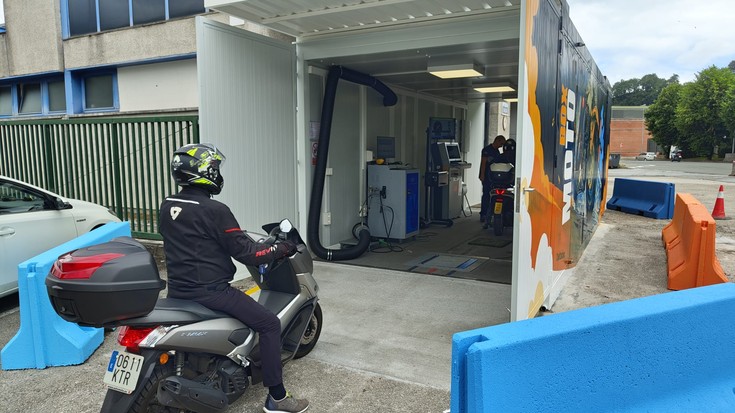 Motorrentzako aparteko ikuskaritza espazioa sortu dute Zaisako IAT-ITV zentroan