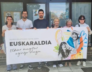 Euskaraldiari harrera egiteko egitarau oparoa prestatu dute larunbatean Artian