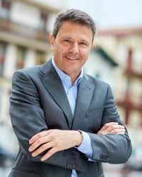 Leporatu dizkioten justifikatu gabeko bazkarien aferan, Elkarrekin Podemos gezurretan ari dela dio Jose Antonio Santano alkateak