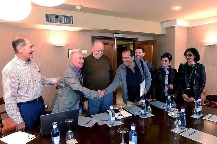 Goiz hontan Bilbon, Harremanetarako Nazioarteko Taldea eta Foro soziala osatzen duten eragileak bildu dira.