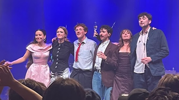 Lau Airetara - The Vampire Weekendetik Gori Gori taldera