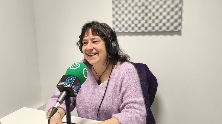 Itziar Varela (Bagera): «Egituren artean lotura egiten eta emakumeen eskubideen alde elkarlanean daramatzagu hainbat urte Bidasoan, baina borondate politikoa eskaxa da»