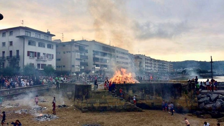 Baimenik gabeko suak edota arriskutsuak direnak detektatzeko kontrolak egingo ditu Udaltzaingoak San Juan bezperan