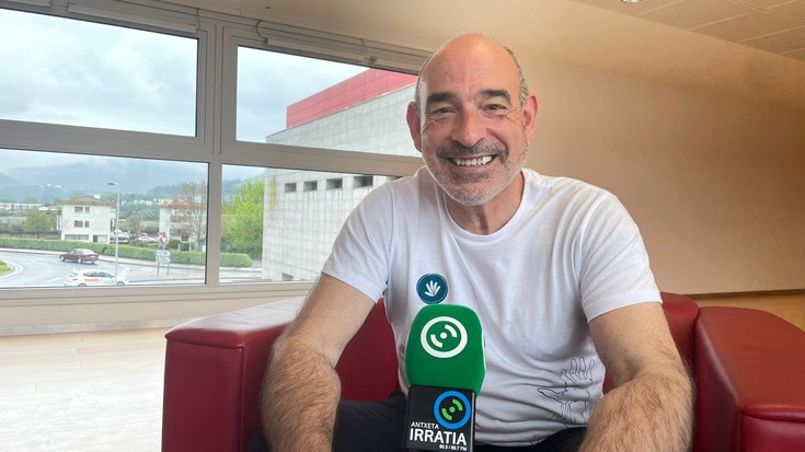 Josu Etxaburu: «Desberdin pentsatu arren, elkarri begiratu eta adostu dezakegun esparrua eman du Gure Eskuk»
