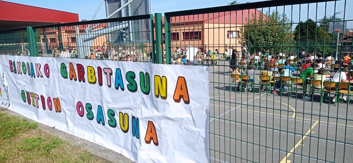 Talaian aski esan dute, pilatutako zikinkeriak derrigorrezko hezkuntza zigor bilakatzen ari zaielako