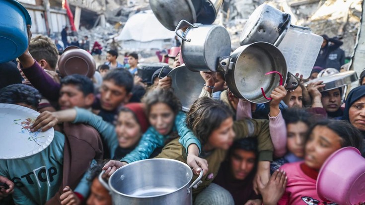Palestinako genozidioa salatzeko burrunba antolatu dute Irunen eta Urruñan