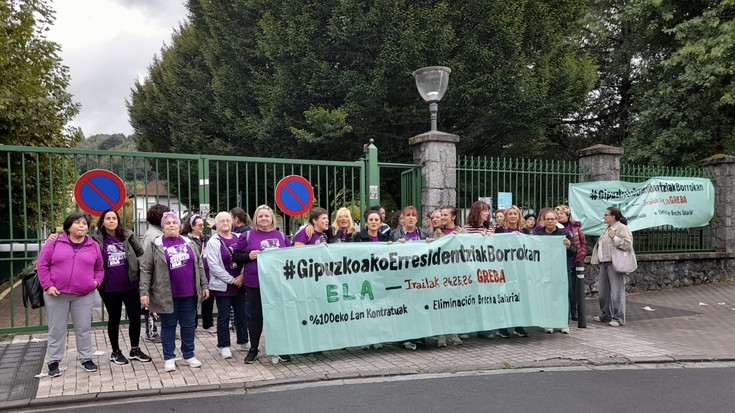 Gipuzkoako adinekoen erresidentzia eta eguneko zentroetako langileak greban