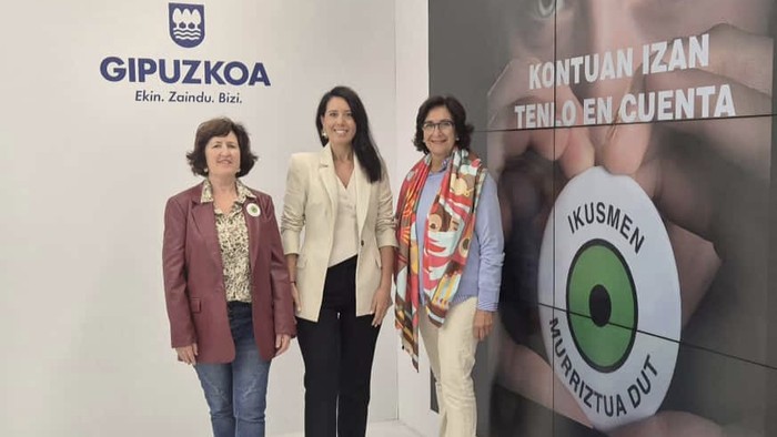 Ikusmena gutxitua duten gipuzkoarren egunerokoa ikusarazteko kanpaina egingo du Lurraldebusek