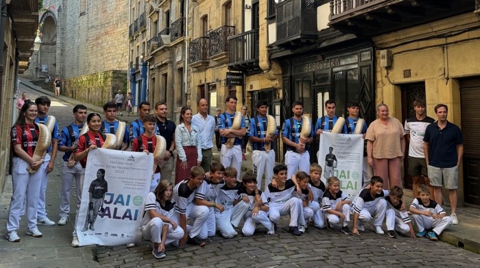 Etxeko bi puntisten parte hartzearekin ekingo dio bihar Hondarribia Grand Slam txapelketak
