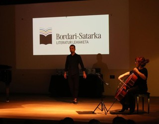 Istorio eta olerki berriak idazteko deialdia luzatu berri du Bordari Satarka lehiaketak