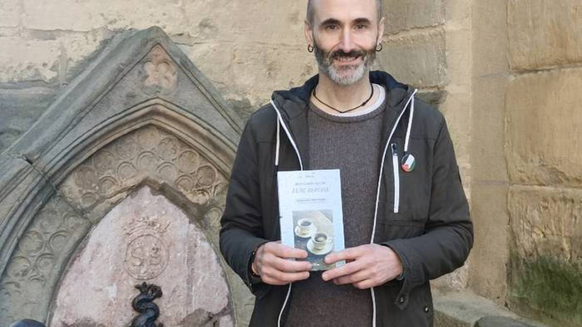 Iban Garro lesakarra Getariako KatuKale apartamentuan idazketa-egonaldia egiteko hautatua izan da