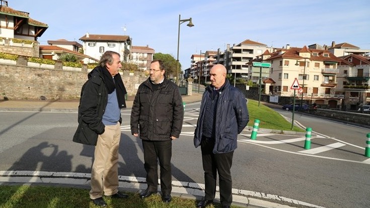 Iturri-Berriko biribilgunearen konponketa lanak abiatu dituzte