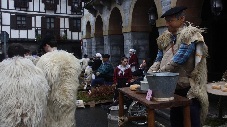 Olentzero ezagutzeko hitzordu ugari antolatu dituzte Lesakan