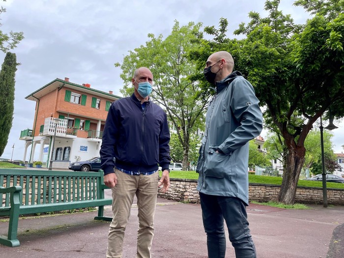 Liztor asiatikoaren inbasioari neurria hartu nahian dabil Hondarribiko herria