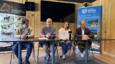 Galzorian egon den pottokak etorkizuna bermatua dauka Jaitzubiako zalditegian