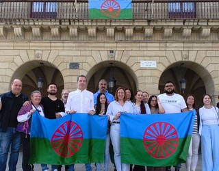 Ijitofobiarekin apurtu eta etorkizun hobea amesten dute ijitoek Irunen