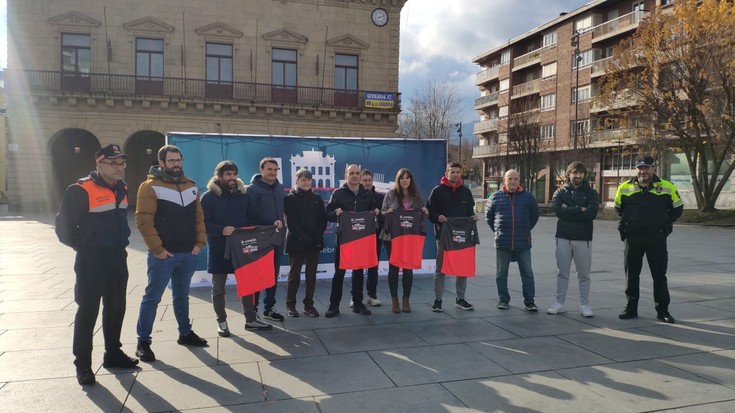 BATek mila lagun espero ditu Irungo Maratoi Erdia zein "laurdena" korritzeko