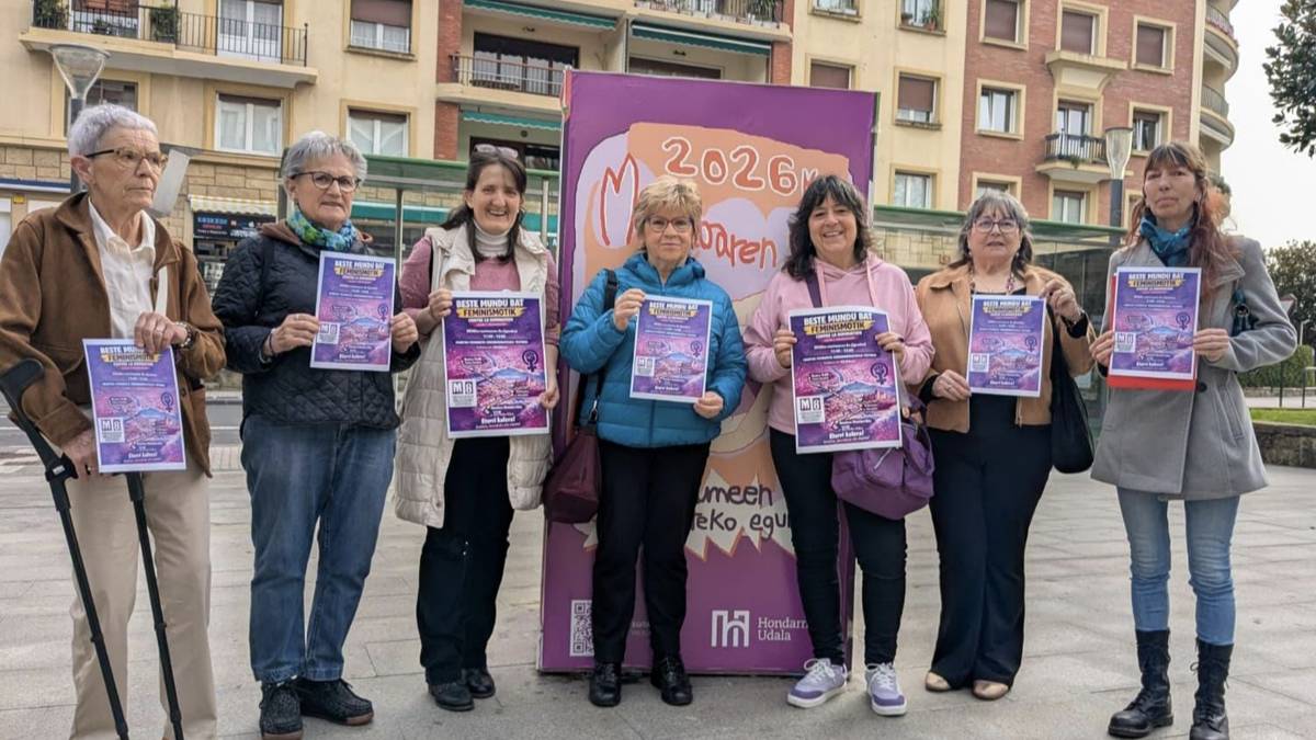 «Mundu matxista, sexista eta heteropatriarkalaz nazkatuta», igandean kaleak hartzera deitu du M8 Asanblada Feminista Bidasoak