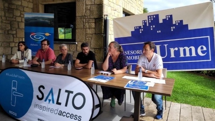 Irailaren 30ean Txingudi bailara korrika zeharkatzeko dena prest