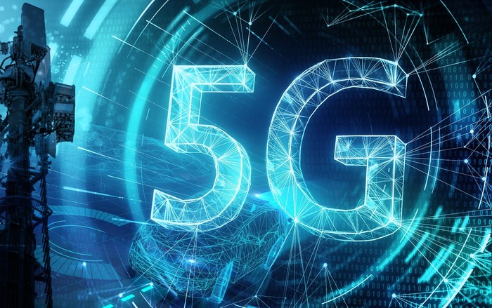 Hendaiako ACE elkarte ekologistak salatu duenez, internet sarearen 5G hedapenerako instalazio lanetan hasi dira Euskal Herrian