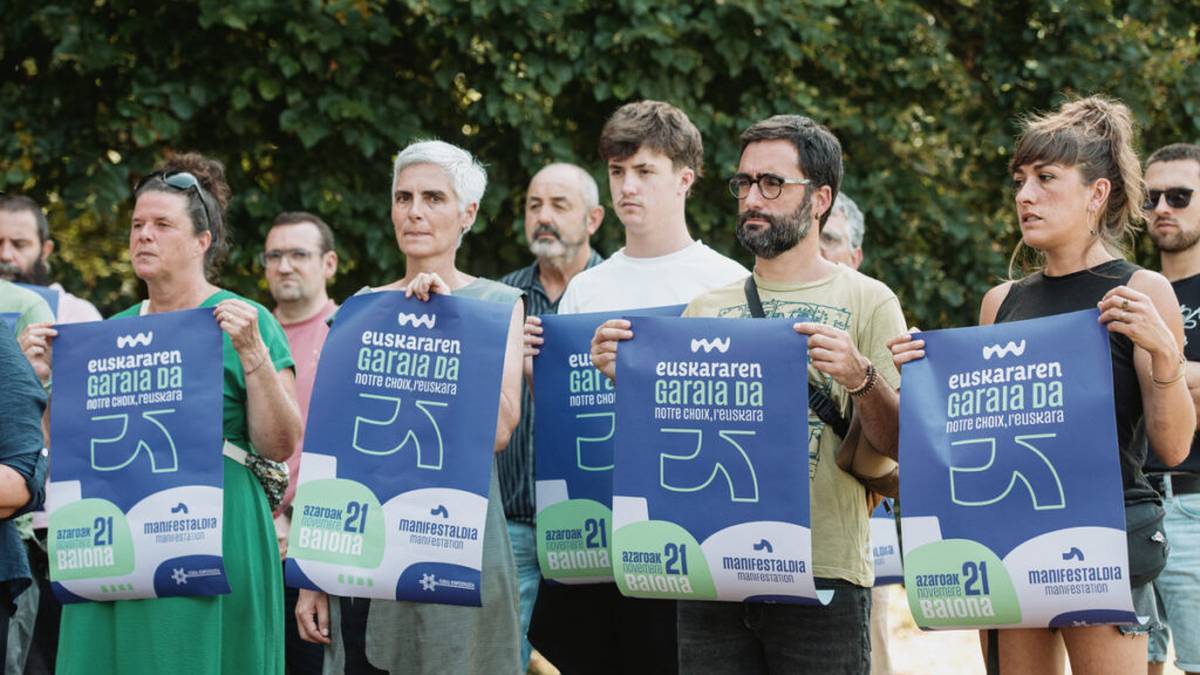 Hendaia eta Urruña ere "Euskararen Garaia da!" dinamikara batzeko bilkura irekiak antolatu dituzte