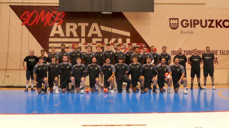 Irudek Bidasoak aurredenboraldia hasi du, Europara konfiantzaz begira