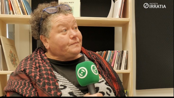 Maia Ruiz de Alda: «Global Sumud ontzidia ez da bakarrik elkartasuna, estatu sionistak bonbardatutako ospitaleak berreraikitzera mila lagun goaz Gazara»