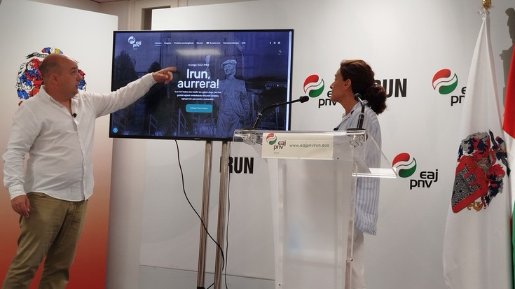 Herritarrengandik hurbilago egoteko helburu duen webgune berria aurkeztu du Irungo EAJk
