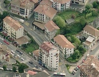 Etxebizitzak estutzen jarraituko du Hondarribian, baina pixka bat gutxiago