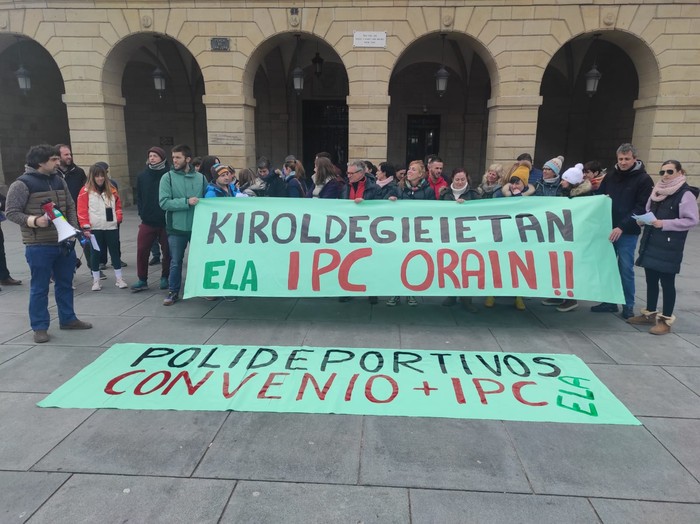Kiroldegietako lehen greba egunak %63ko jarraipena izan du