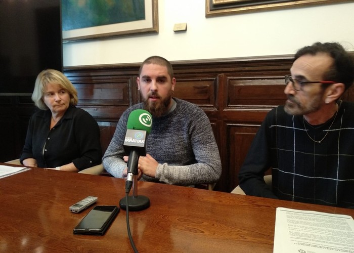 Euskal musika mundu zabalera hedatu nahi du Iñigo Muguruza bekaren bigarren ikerketak