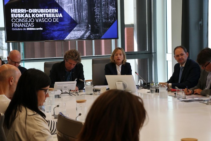 Zerga-bilketa hobe joan denez, 2026an Foru Aldundiak 4,5 milioi gehigarri banatuko dizkie Irun eta Hondarribiko udalei