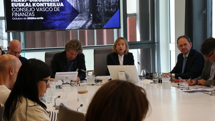 Zerga-bilketa hobe joan denez, 2026an Foru Aldundiak 4,5 milioi gehigarri banatuko dizkie Irun eta Hondarribiko udalei