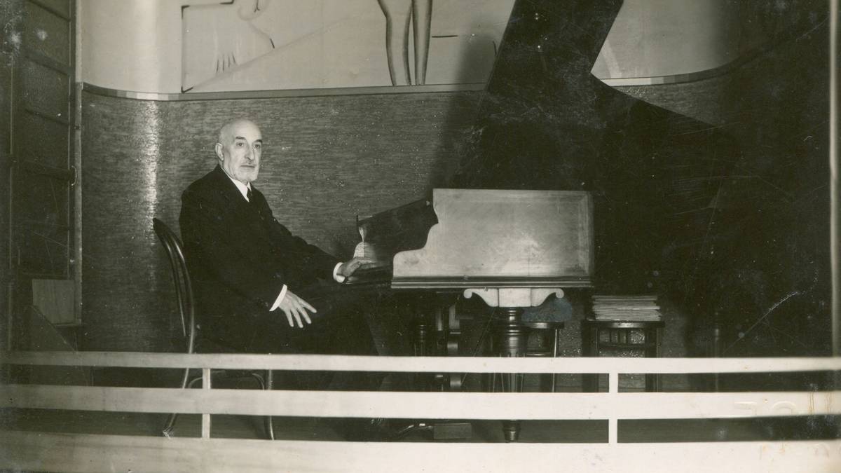 Valentín Larrea pianojolearen ondarea Urruñan hedatuko dute ostiralean, haren jaiotzaren 150. urteurrenean