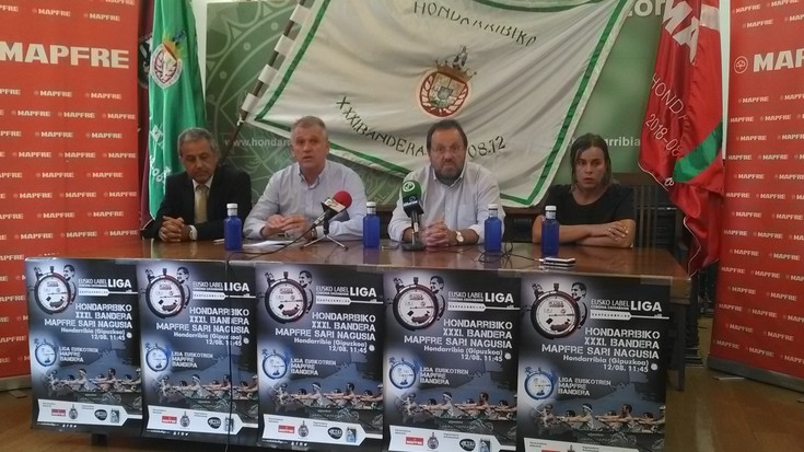 Lau estropada jokatuko dira Hondarribiko uretan 