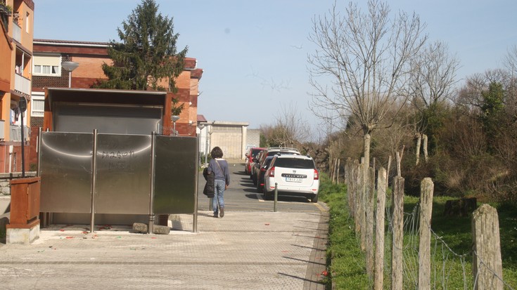 Plaiaundi-Hondarribia bidegorriarentzat bide-orria exijitzen dute Mendelu, Amute-Kosta eta Balaztak